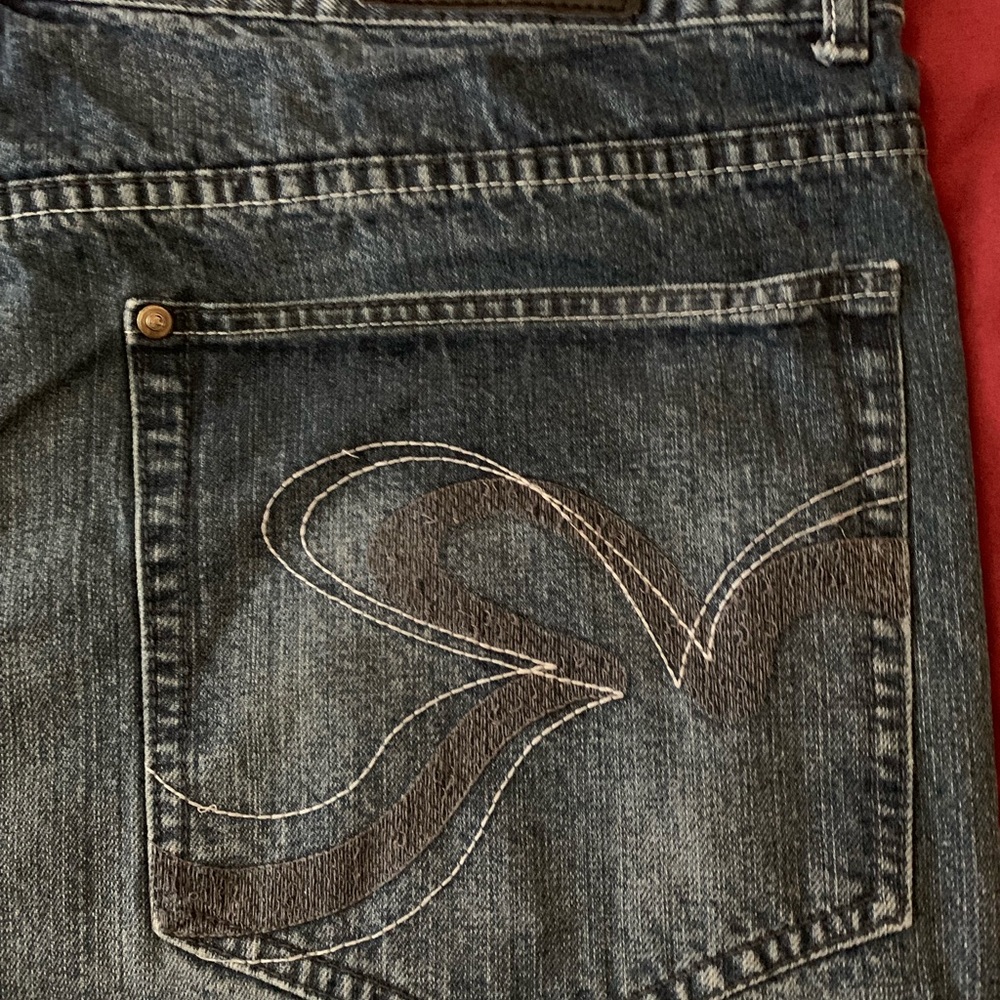 Culture acid washed Jean shorts